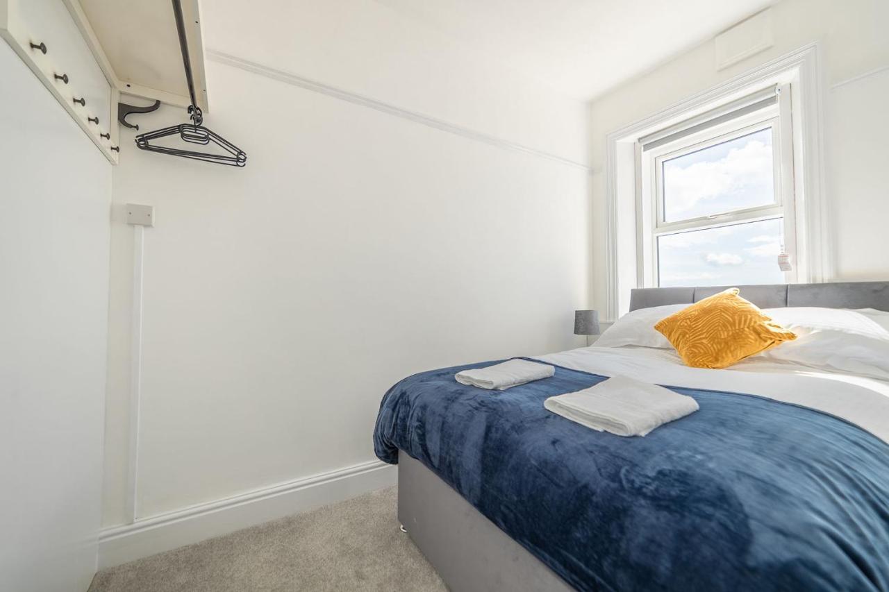 Charles Alexander Short Stay - Highcliffe Apartments Cleveleys Ngoại thất bức ảnh