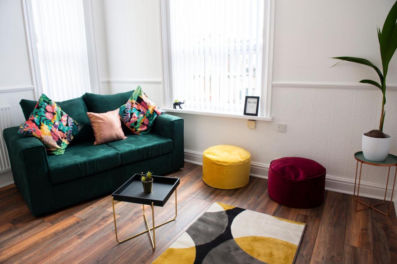 Charles Alexander Short Stay - Highcliffe Apartments Cleveleys Ngoại thất bức ảnh