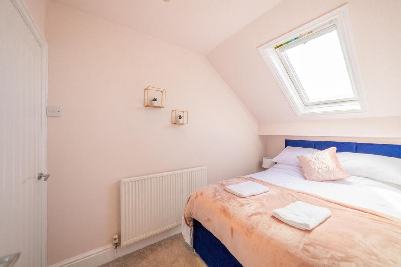 Charles Alexander Short Stay - Highcliffe Apartments Cleveleys Ngoại thất bức ảnh