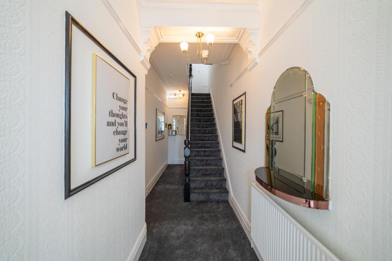 Charles Alexander Short Stay - Highcliffe Apartments Cleveleys Ngoại thất bức ảnh