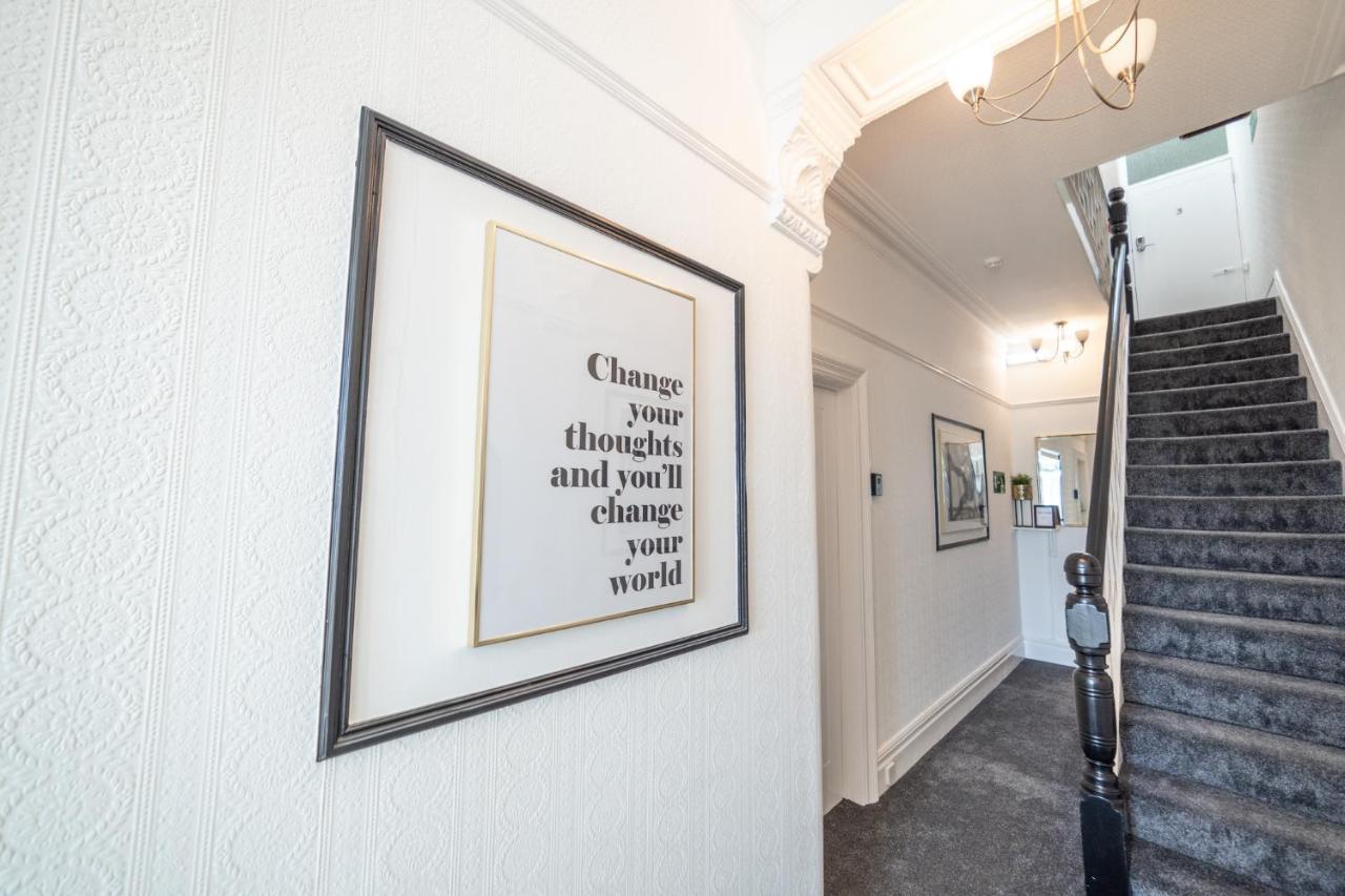 Charles Alexander Short Stay - Highcliffe Apartments Cleveleys Ngoại thất bức ảnh