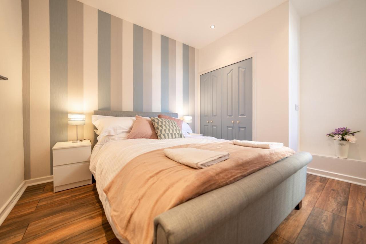 Charles Alexander Short Stay - Highcliffe Apartments Cleveleys Ngoại thất bức ảnh