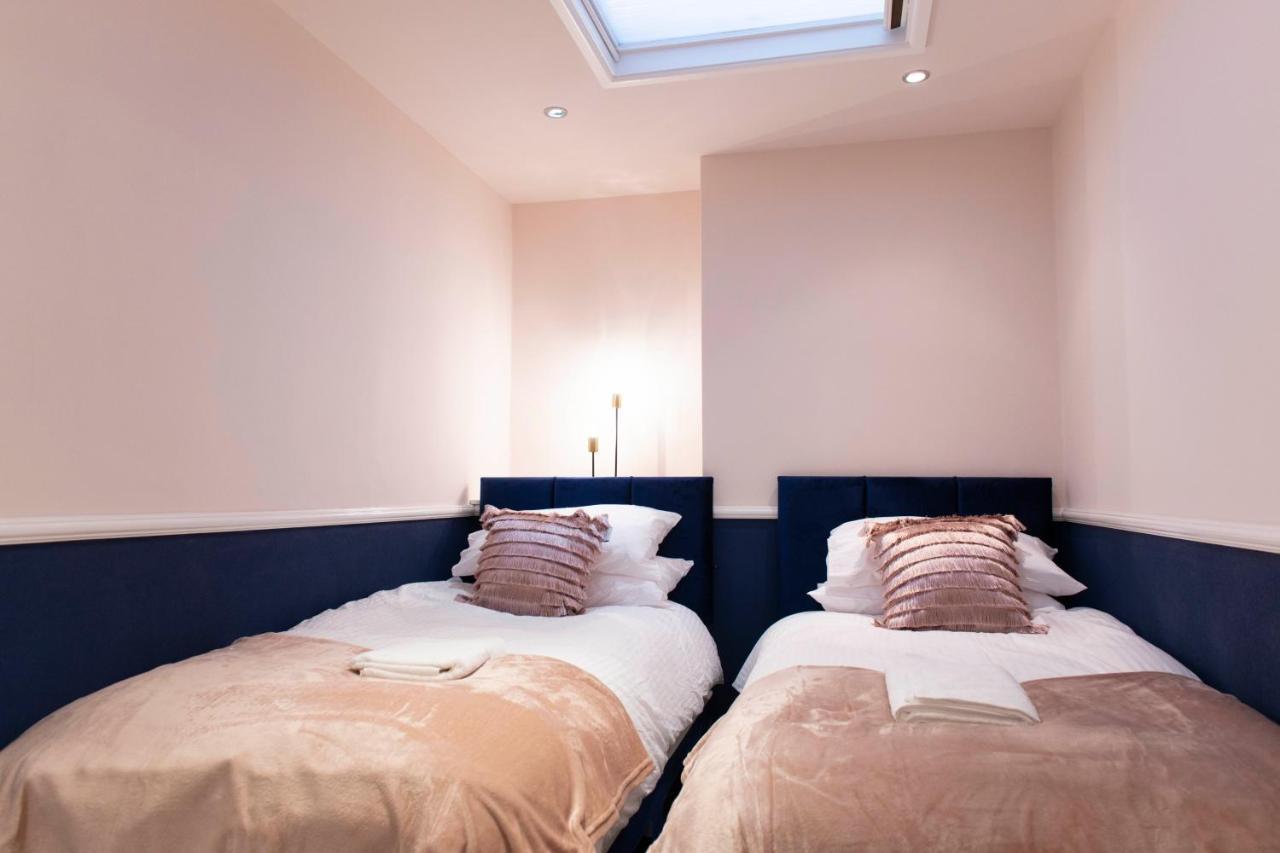 Charles Alexander Short Stay - Highcliffe Apartments Cleveleys Ngoại thất bức ảnh
